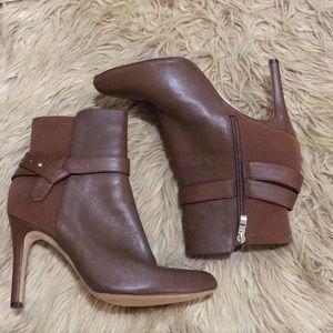 White House Black Market ankle boots